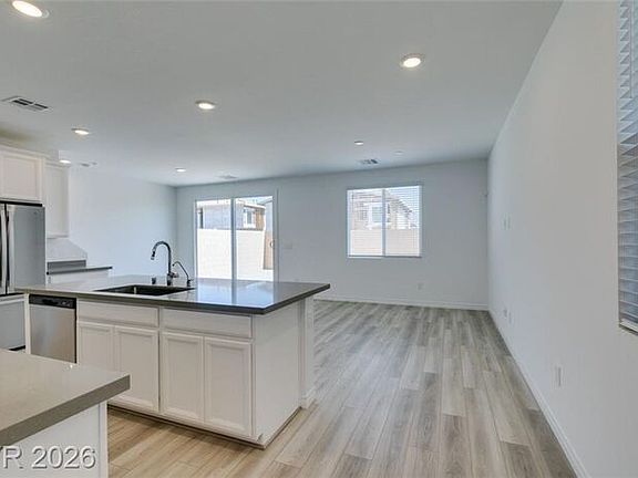 4th image of 8856 Flora Run Ave