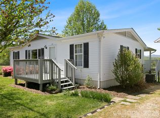 60 Dix Creek Chapel Rd, Asheville, NC 28806