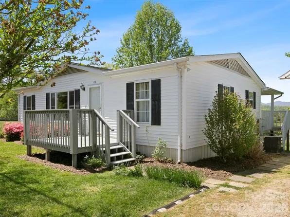 60 Dix Creek Chapel Rd, Asheville, NC 28806