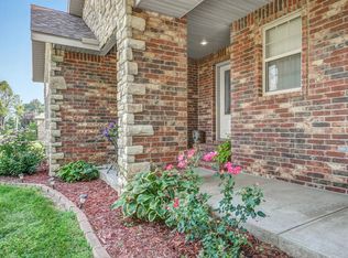 111 NE Meadow Dr, Mount Vernon, MO 65712