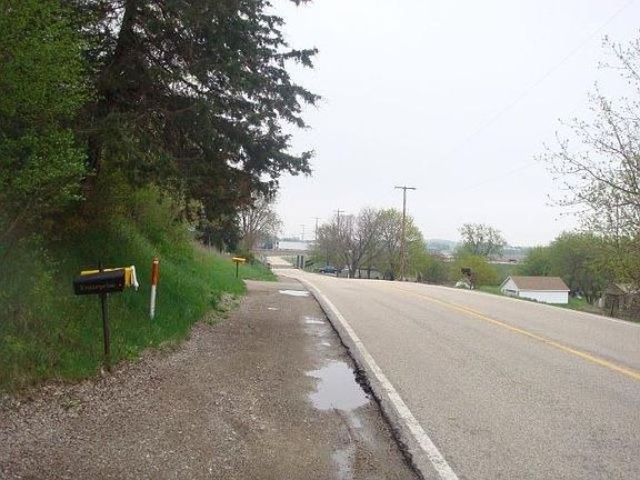 3rd image of N6748 Hwy P