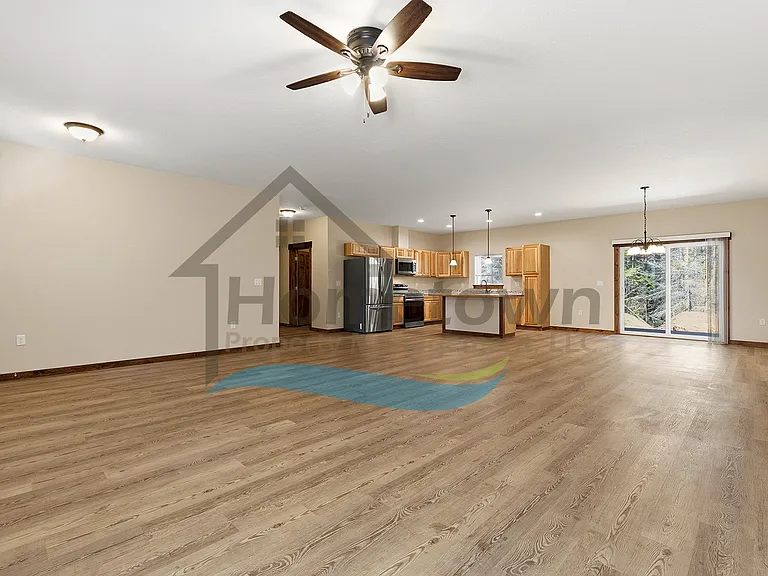 461 Shadow Green Rd — Photo 38