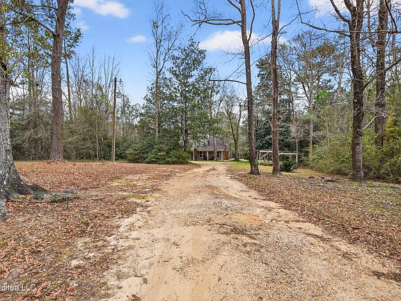 3rd image of 18210 Braden Rd