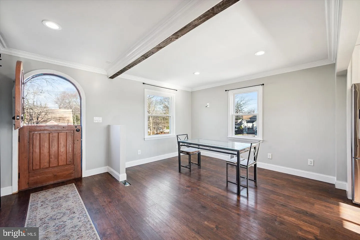 2 bed, 2.0 bath, 1021 sqft, $3,000 — Photo 2
