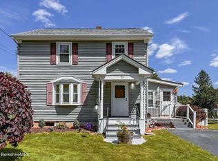 24 Mountain View Ter, Dalton, MA 01226