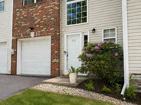 830 Lily Ln, Ewing, NJ 08638