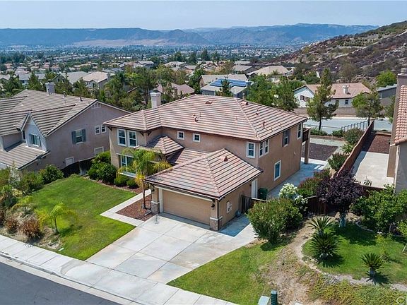 2nd image of 35851 Red Bluff Pl