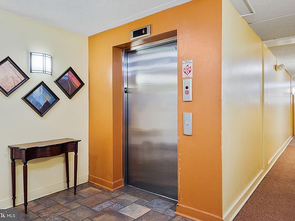 4th image of 60 S Van Dorn St APT 507