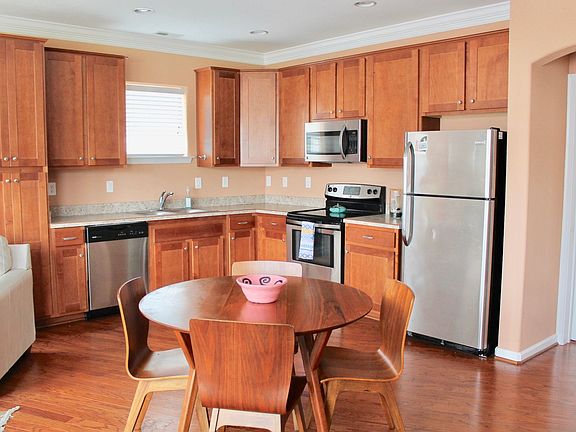 4th image of 3707 Vintage Pointe Pl