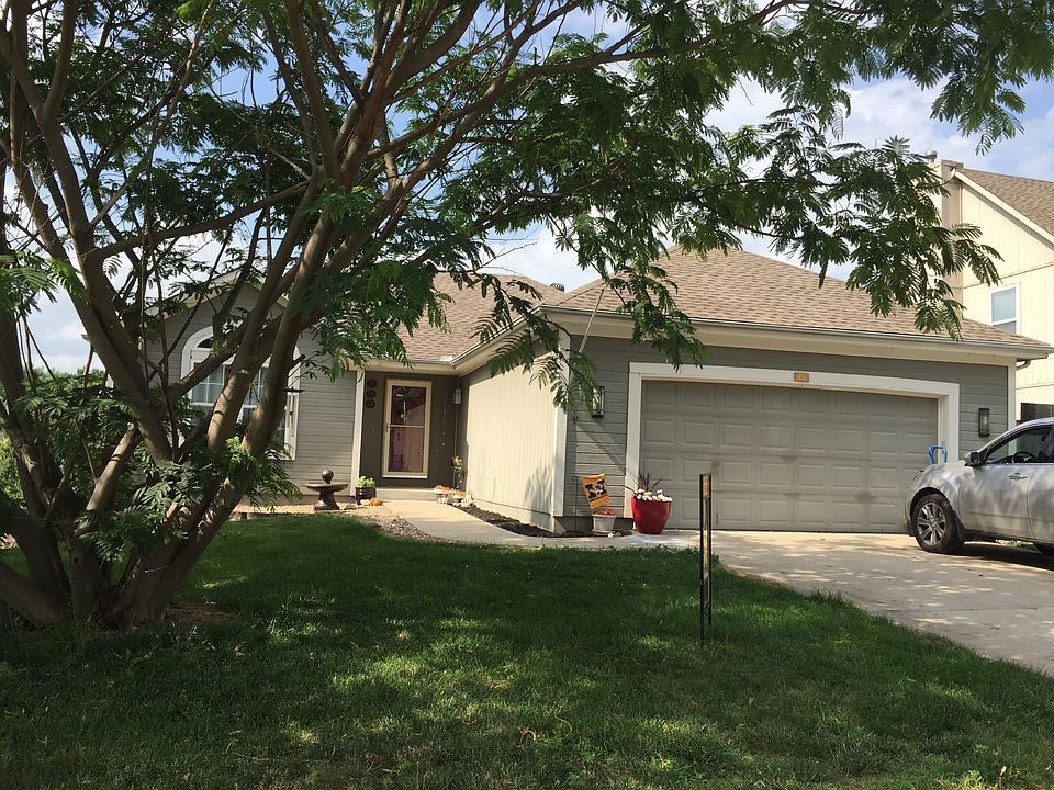 1st image of 2605 NW Brielle Ct