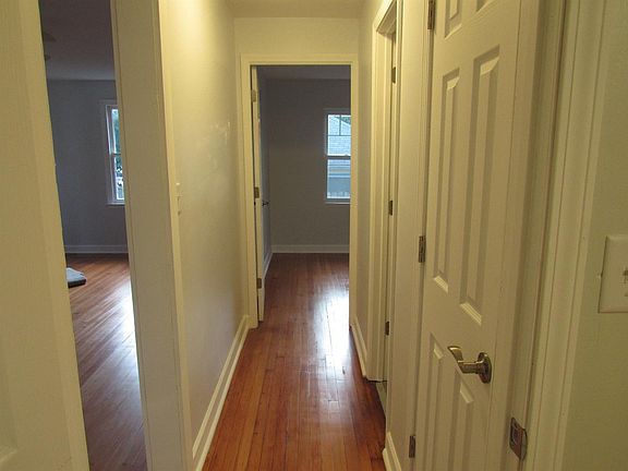 5th image of 3718 N St