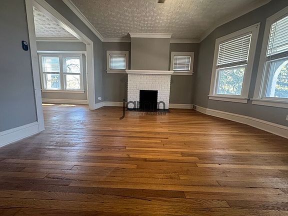 4th image of 2121 Carabel Ave Floor 2