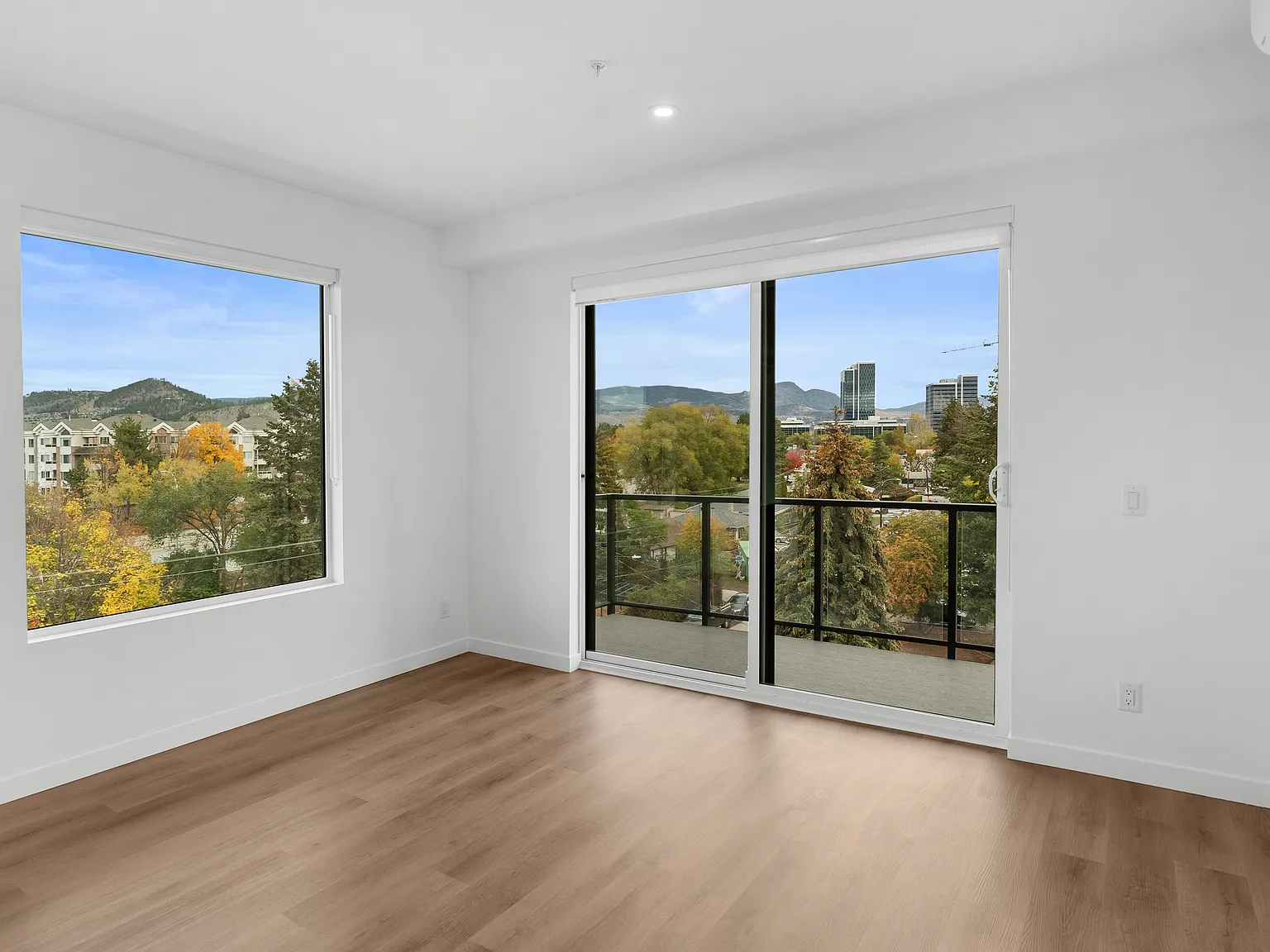 1 bed, 577 sqft, $1,890 — Photo 4