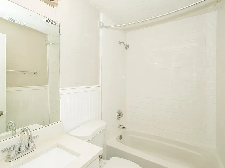 1809 E Sitka St — Photo 15