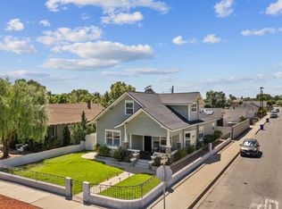 329 N Campus Ave, Upland, CA 91786