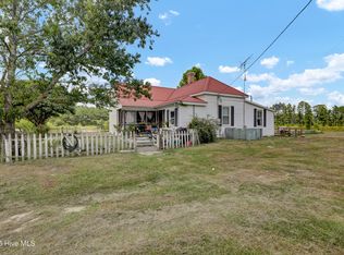 3001 Ebenezer Forrest Road, Garland, NC 28441