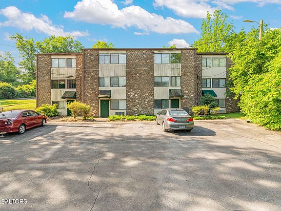 3rd image of 2755 Jersey Ave APT A403