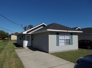 605 26th St, Gretna, LA 70053