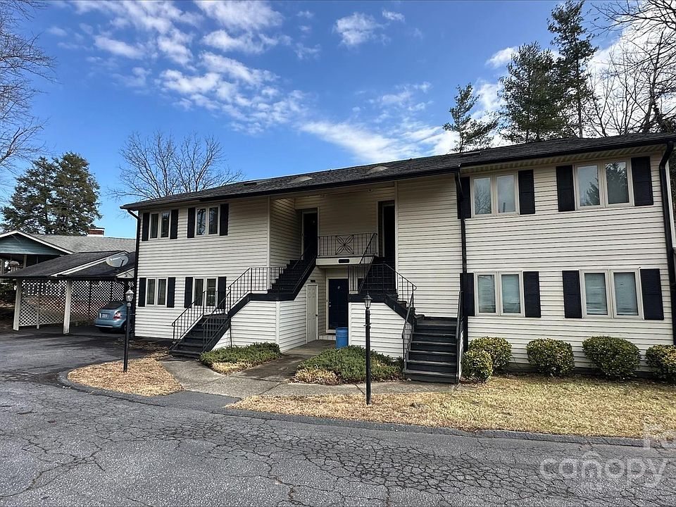 1st image of 1104 N Main St