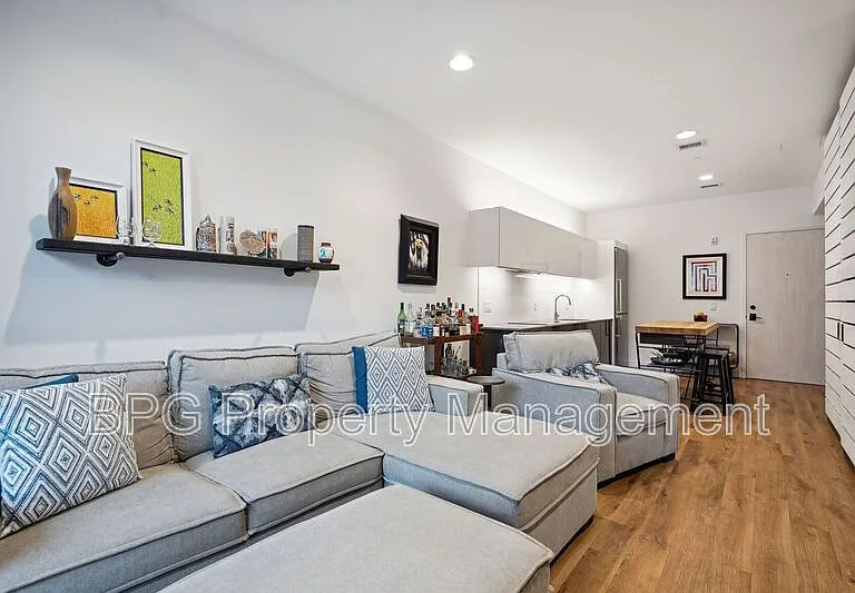 57 N St NW #127 — Photo 7