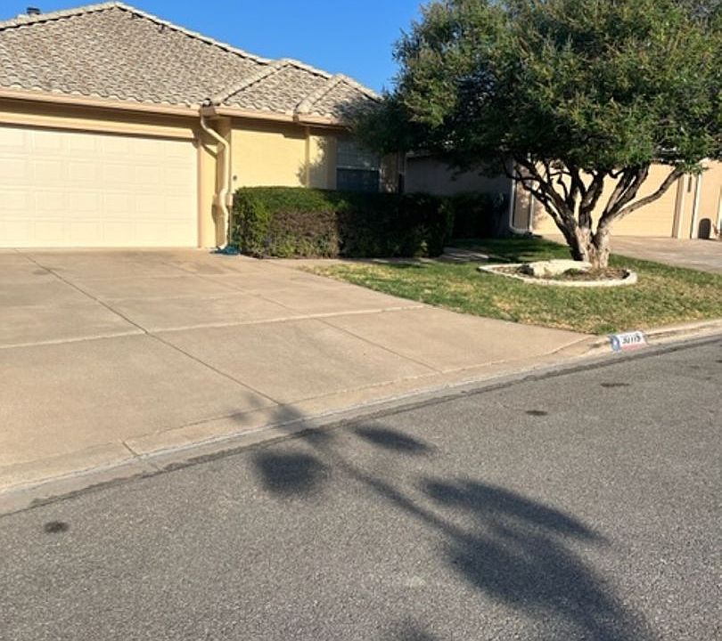 1st image of 30119 Hacienda Ln
