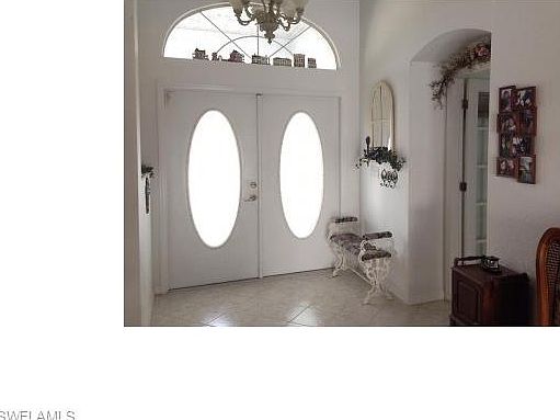 3rd image of 2204 SE 5th St