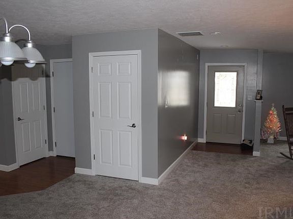 3rd image of 109 E Charter Dr