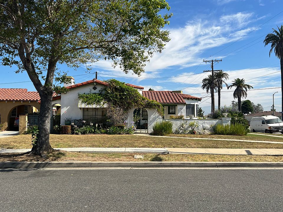 1st image of 3501 W 74th Pl