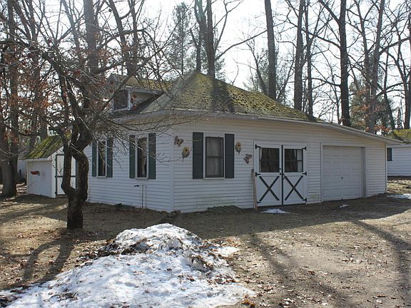 2nd image of 7687 Thompson Dr