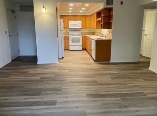 Riviera Highlands 1500r, San Diego, CA 92117