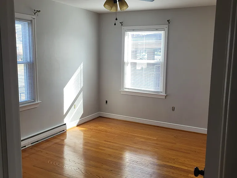 2601 Guilford Ave SW — Photo 4