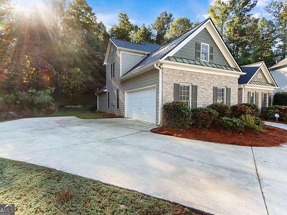 2nd image of 5723 Vinings Retreat Way SW