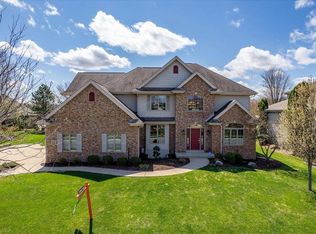 9521 Blue Heron Dr, Middleton, WI 53562