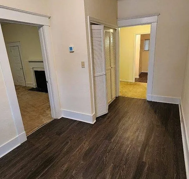 27 Curry St — Photo 6