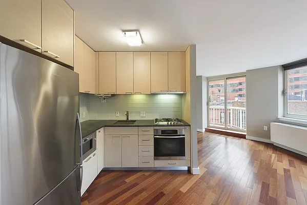 Rented by Nest Seekers International | media 23