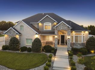 2872 W Rolling Creek Way, South Jordan, UT 84095