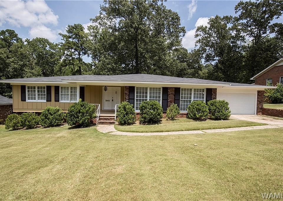 1st image of 3004 Green Grove Dr NE