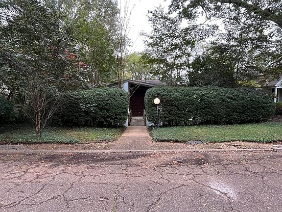Front view of Duplex from St Ann St