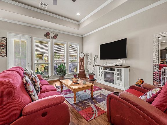 3rd image of 2527 Warkworth Ln
