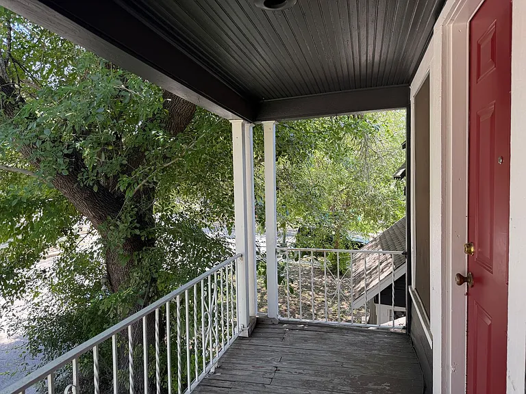 237 Pershing Ave #4 — Photo 12
