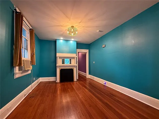 3 bed, 2.0 bath, 1928 sqft, $2,300 — Photo 4