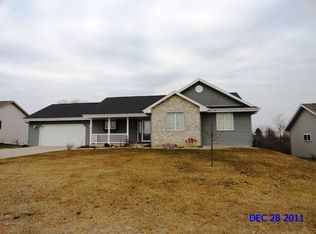 217 E Highland Ave, Fort Atkinson, WI 53538