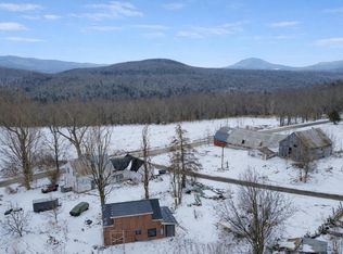 12 Baraw Road, Lowell, VT 05847