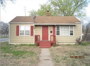 2369 S Market St, Wichita, KS 67211