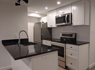 1920 35th St NW #2, Washington, DC 20007