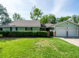 11119 Hazelhurst Dr, Houston, TX 77043