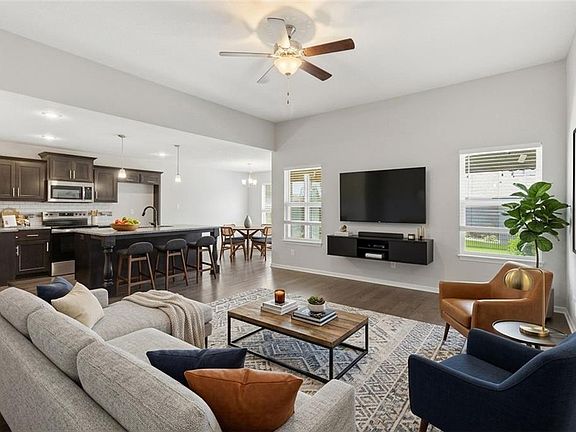 2nd image of 14223 Amanda Ln