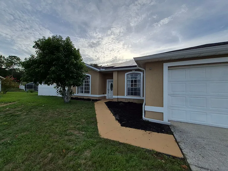 5403 Loma Vista Loop — Photo 1