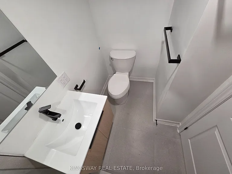 839 Miltonbrook Cres #BASEMENT — Photo 15