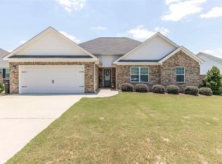 215 Rainsong Trl, Perry, GA 31069